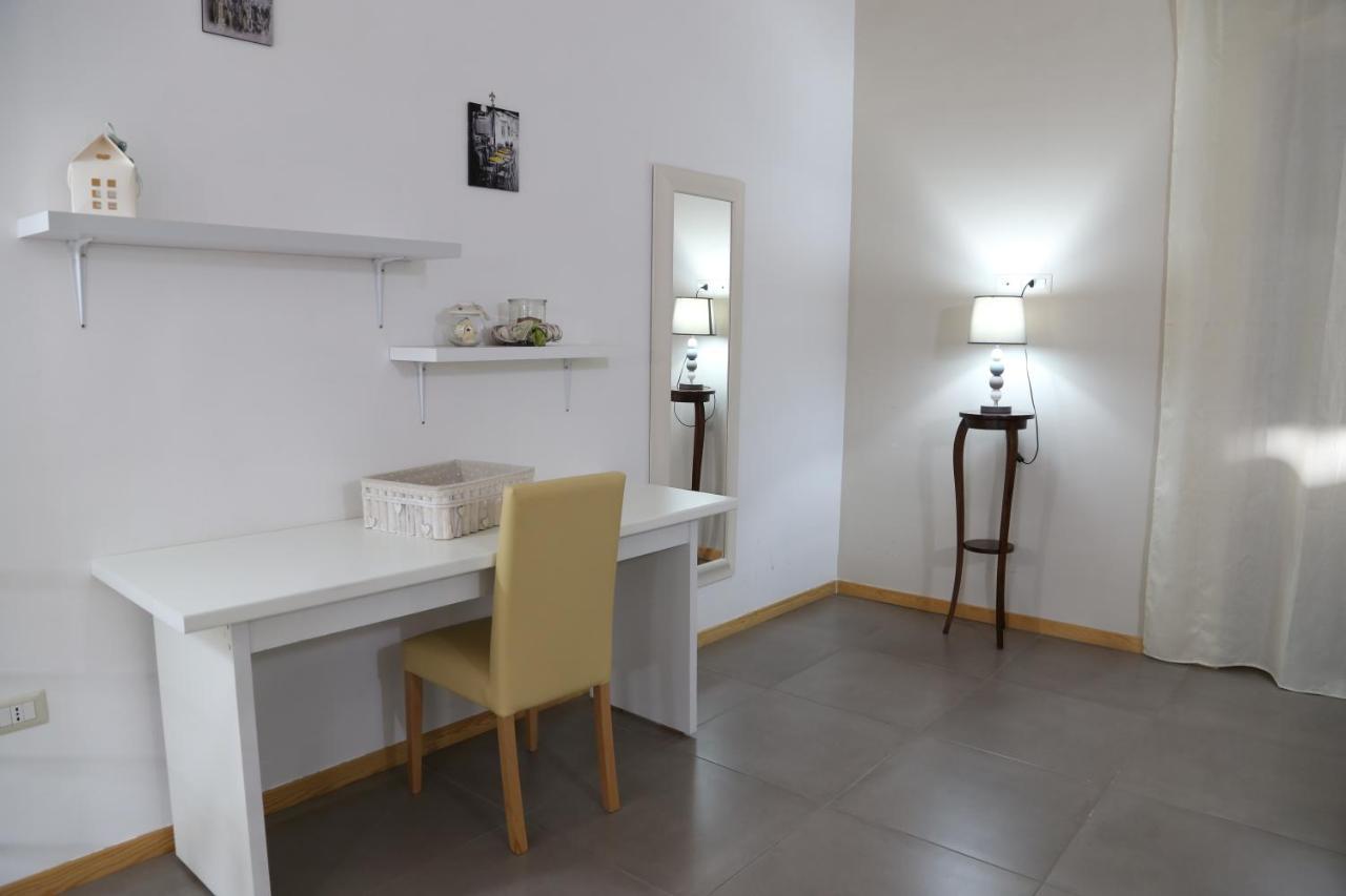 Appartamenti Laura Wi-Fi Curti Exteriör bild