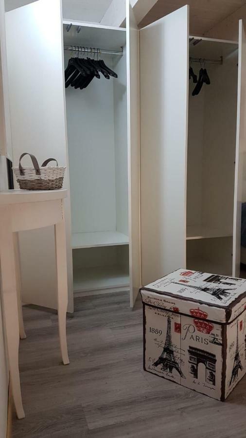 Appartamenti Laura Wi-Fi Curti Exteriör bild
