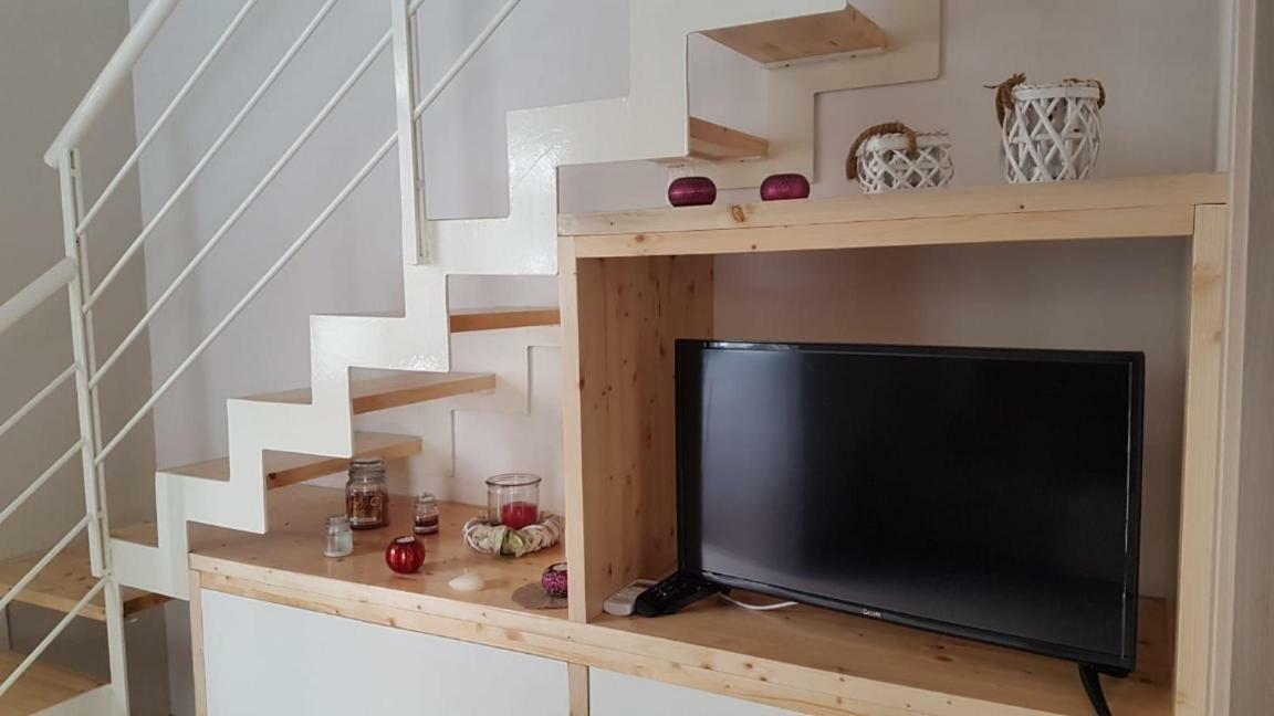 Appartamenti Laura Wi-Fi Curti Exteriör bild